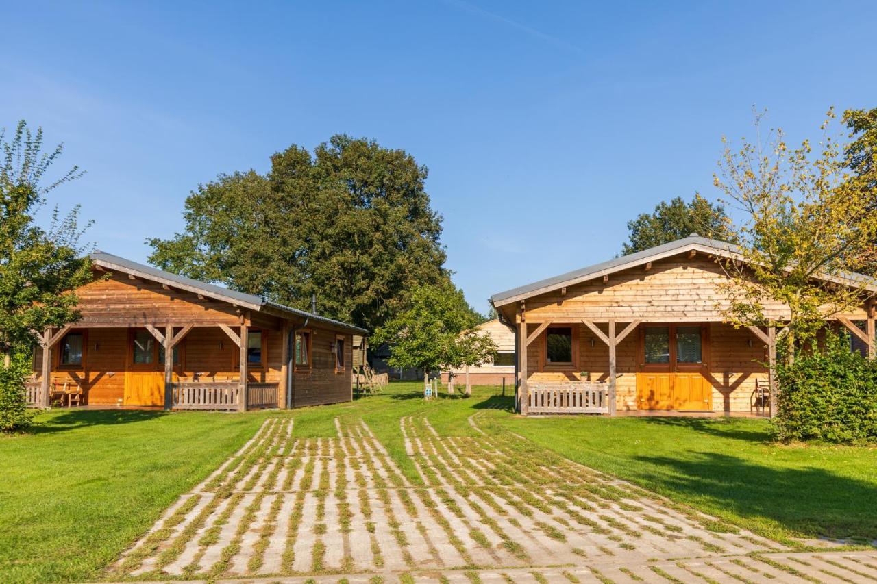 Vakantiehuis De Schaapskooi デルーネン エクステリア 写真